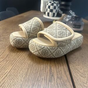 Tory Burch Beige Patterned Platform Slides
